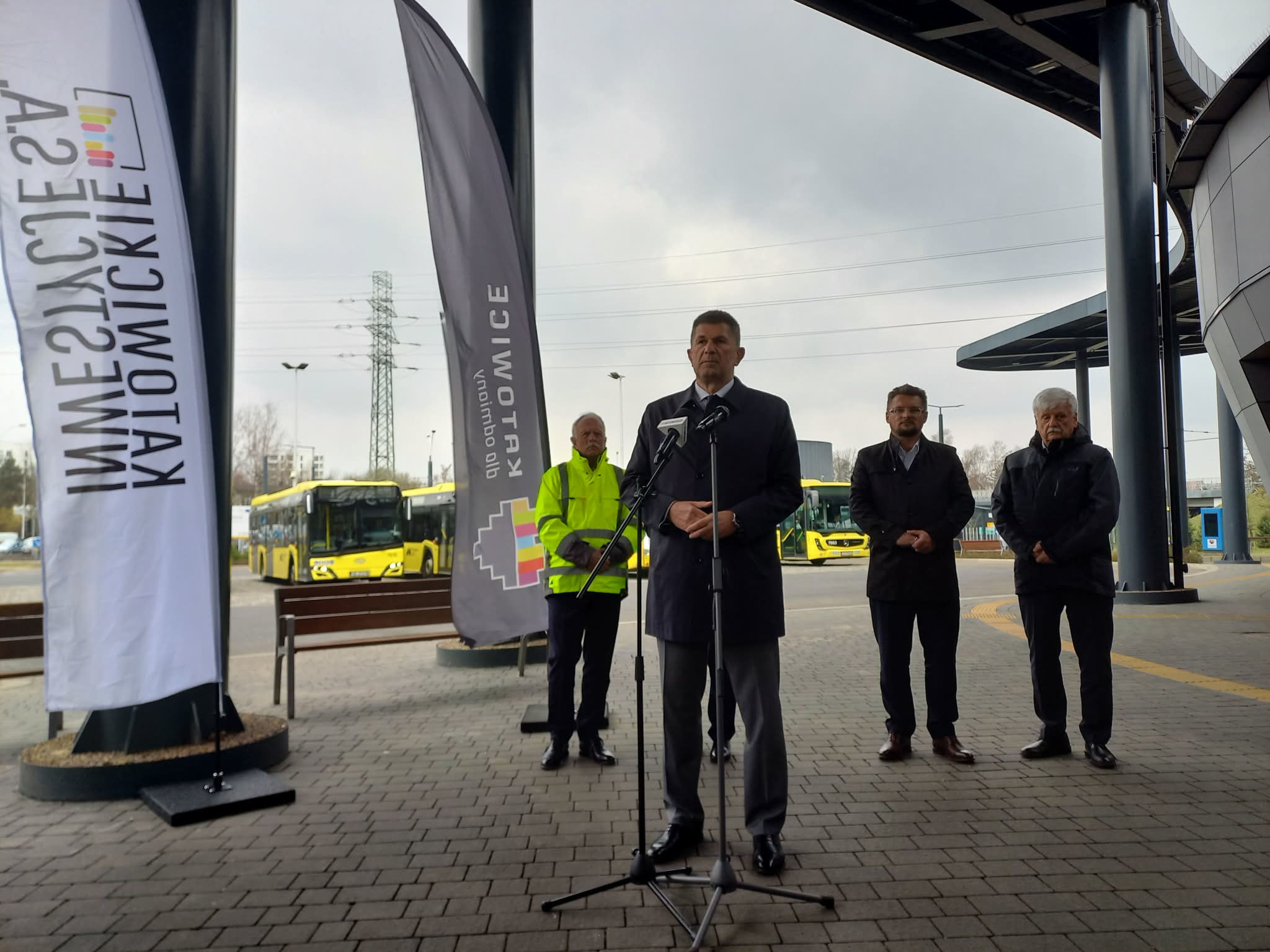 Briefing prasowy dot. tramwaju na południe