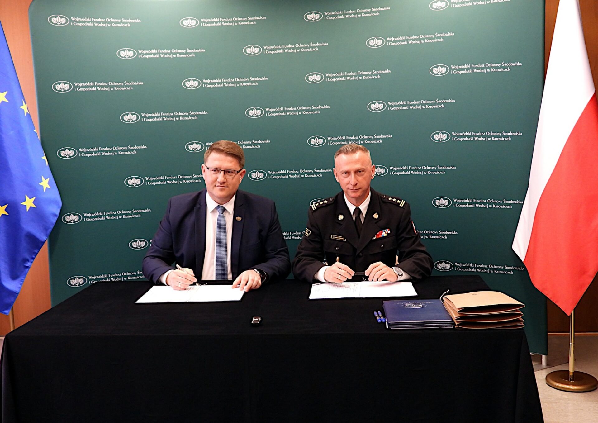 Śląska straż pożarna będzie gasić pożary, dbając o środowisko
