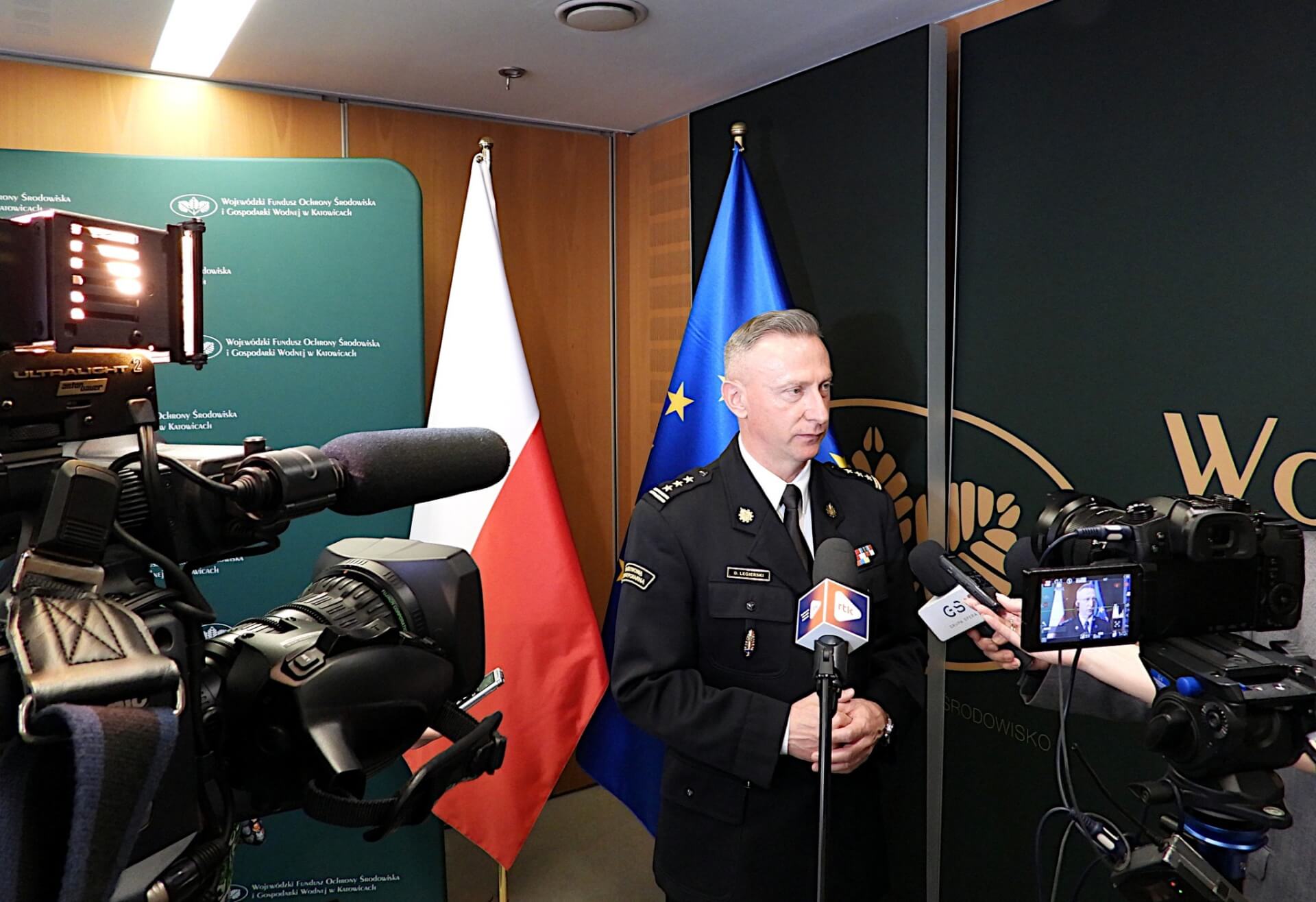 Śląska straż pożarna będzie gasić pożary, dbając o środowisko