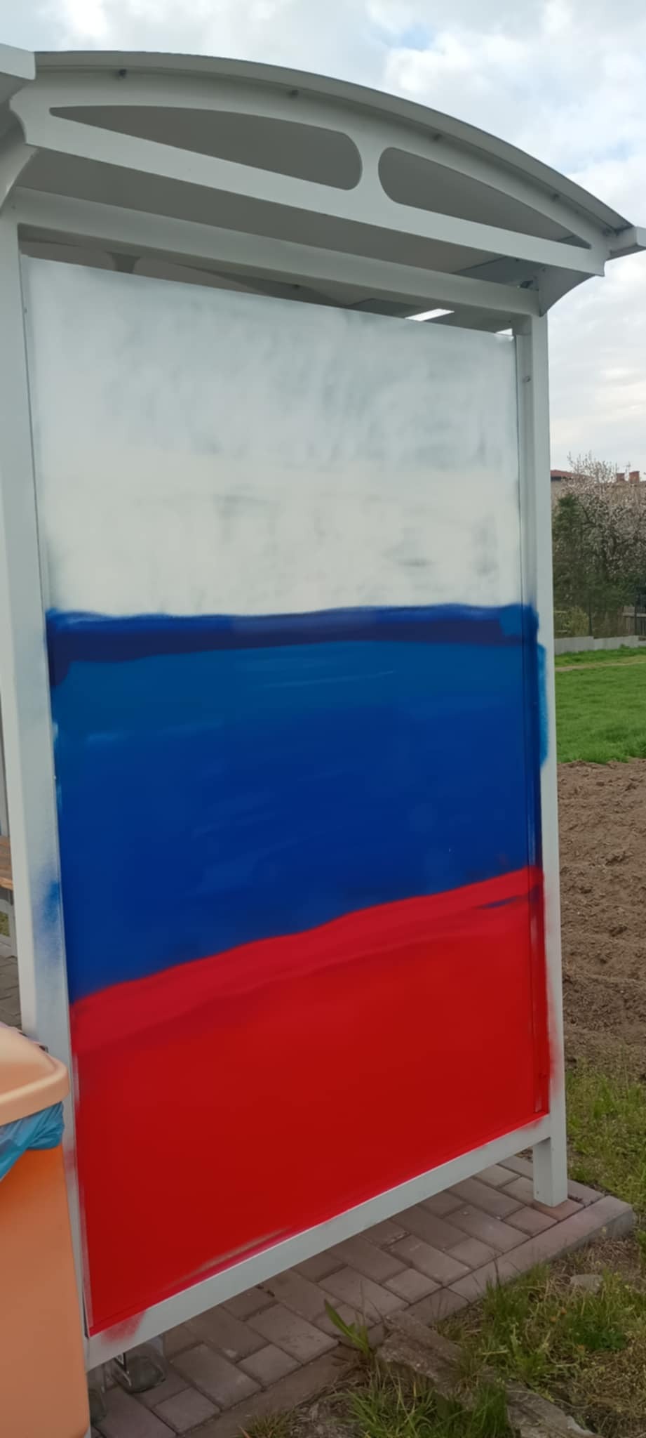 Zniszczone wiaty w Palowicach