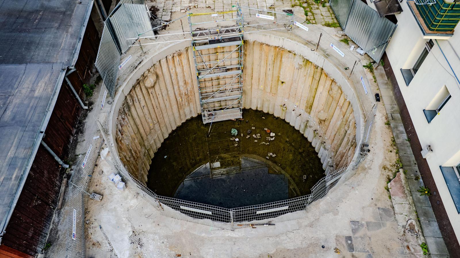 Widok z drona na komore startowa Lodz maj 2025