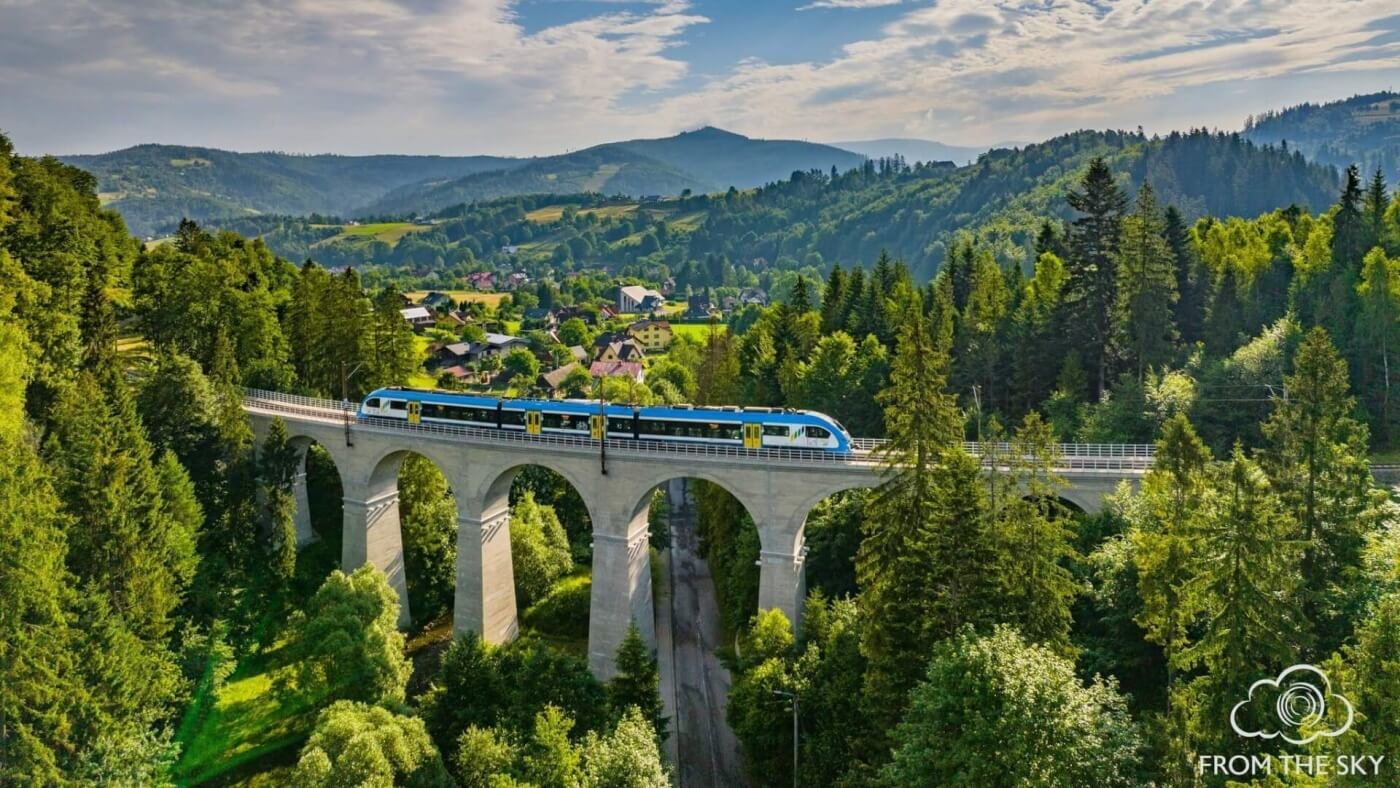 Rusza „Kolej na Beskidy” - wycieczki z Kolejami Śląskimi