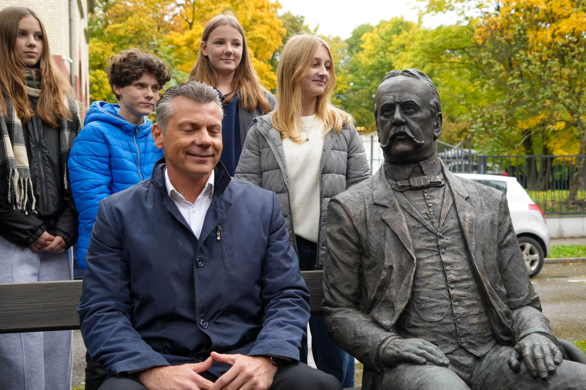 Odsłonięcie ławeczki Brüninga w Bytomiu