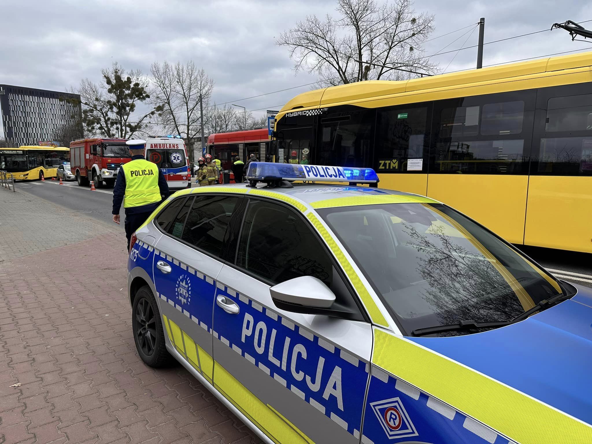 Wypadek katowice aleja korfantego 01