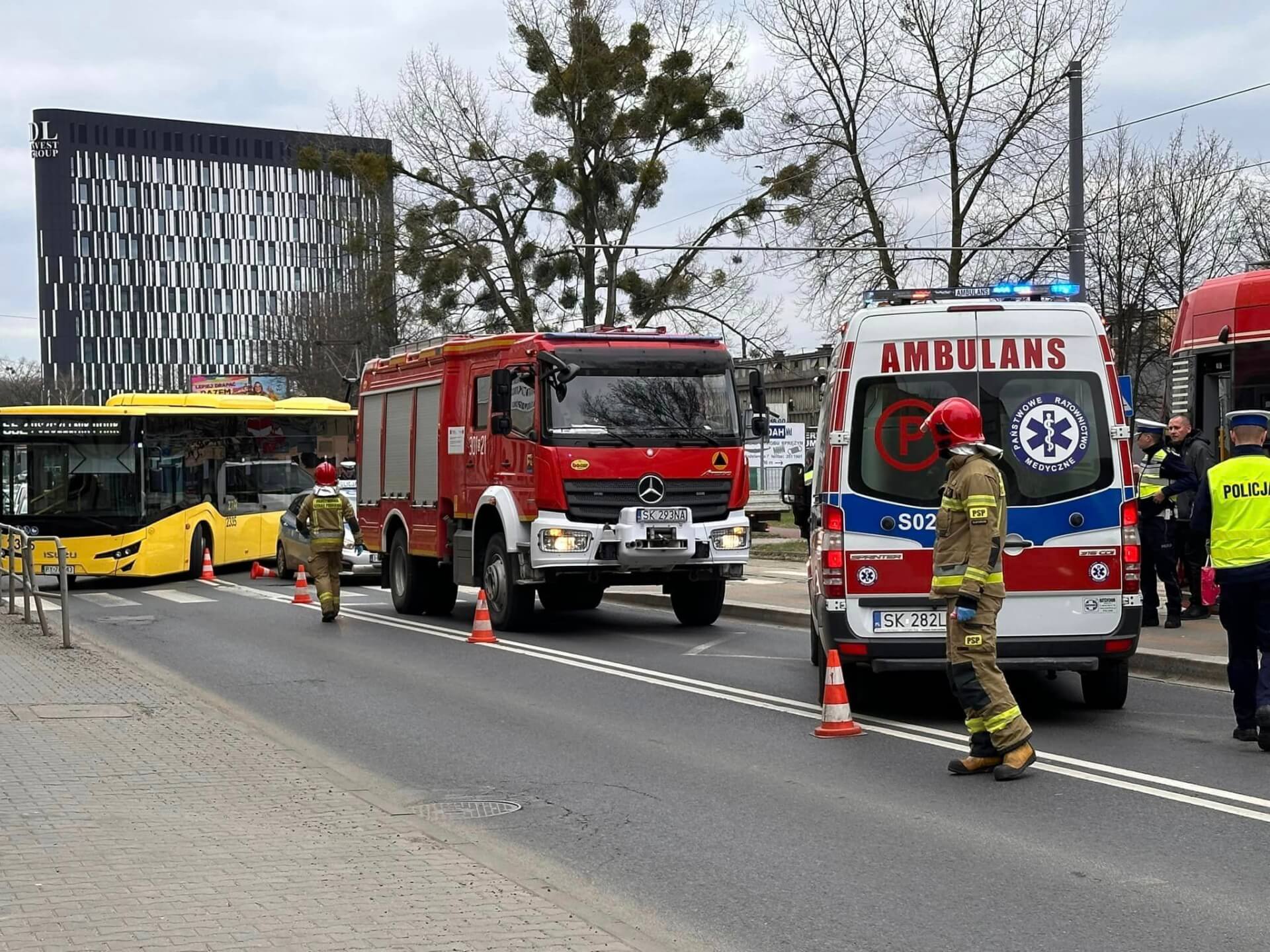 Wypadek katowice aleja korfantego 06