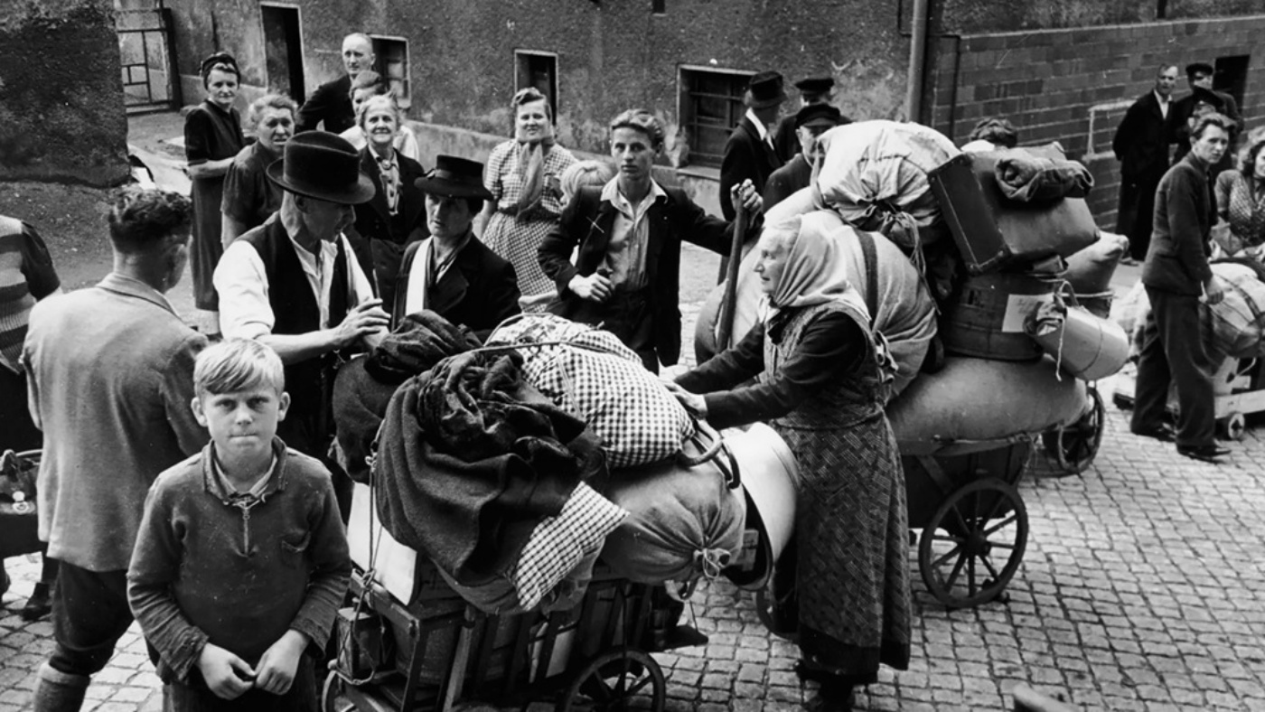 Jedna z ostatnich grup Niemców wyjeżdżających z Ziem Odzyskanych, 1951 r
