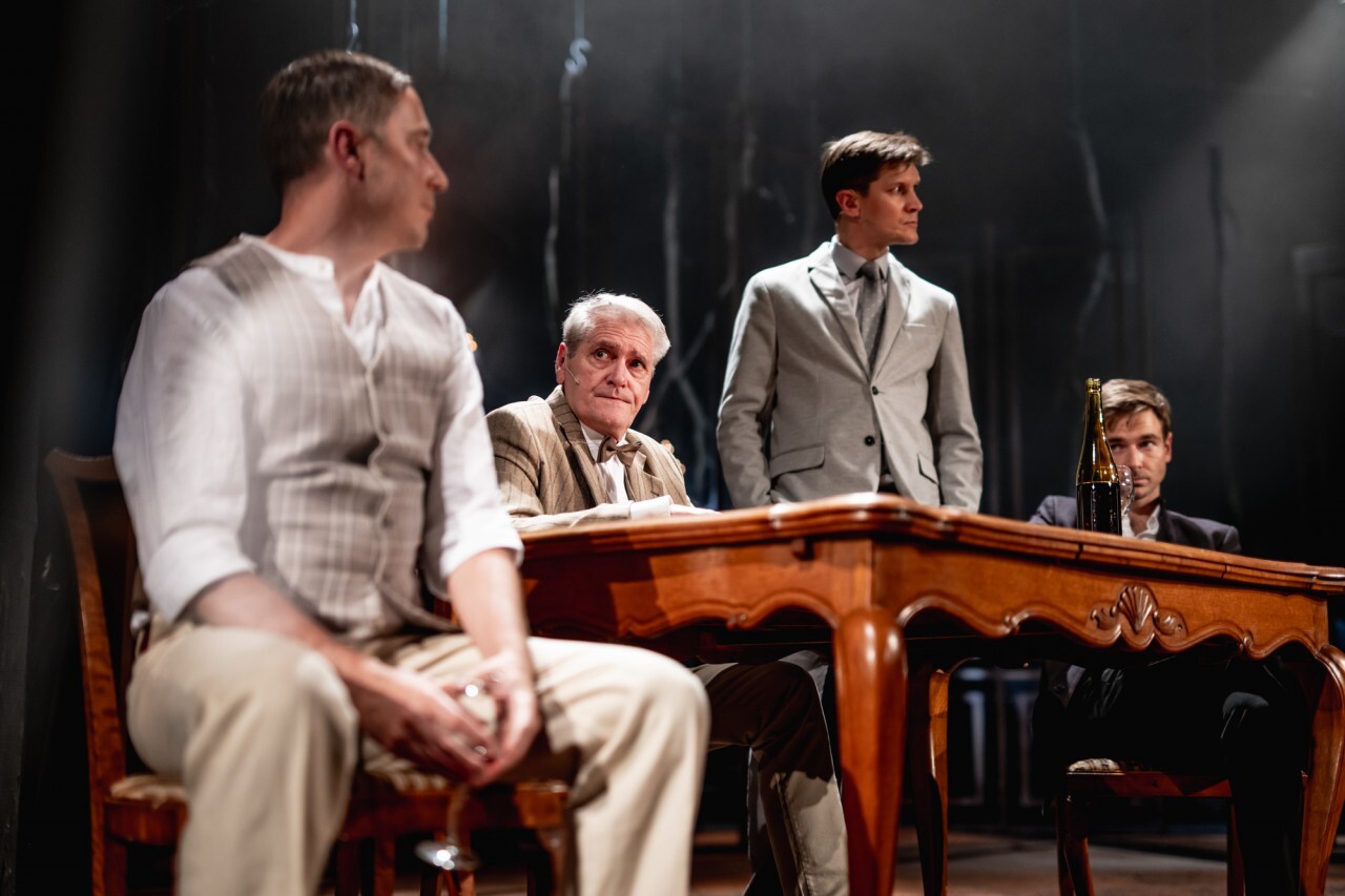 “BIEDERMANNOWIE”, tekst: Anna Wakulik, reżyseria: Adam Orzechowski