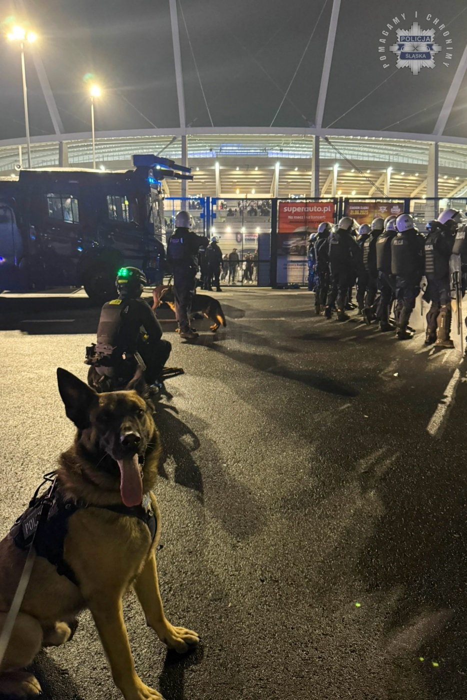 Zadyma na stadionie slaskim 6