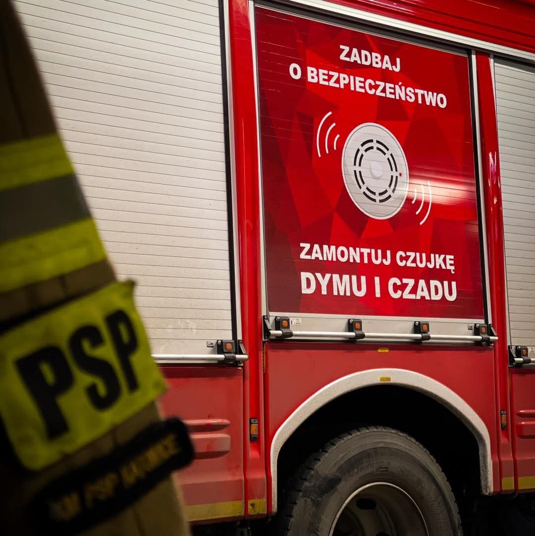 Zamontuj czujke czadu dymu