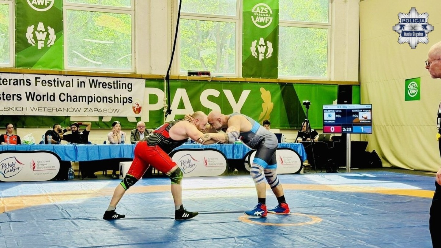 Zapasy policja
