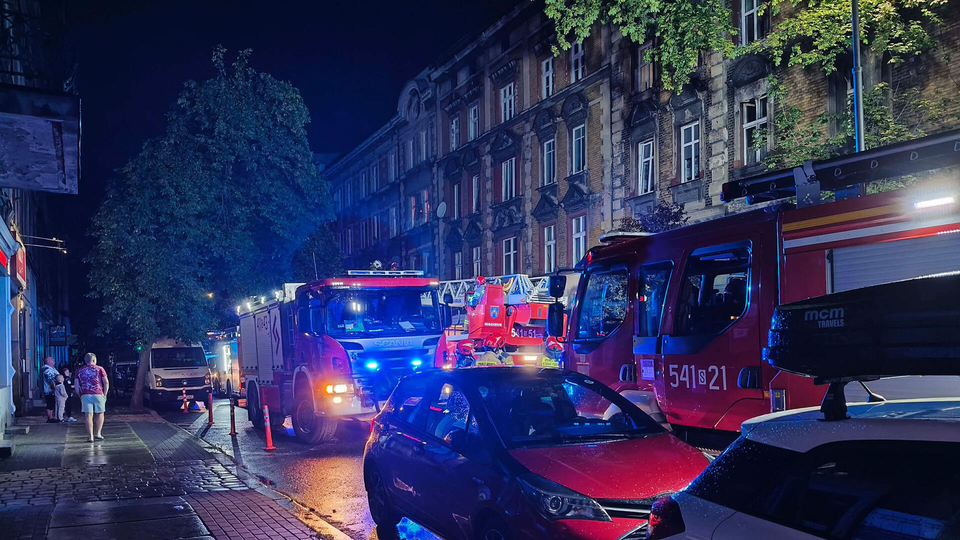 Interwencja straży pożarnej przy ul. Smolenia 15