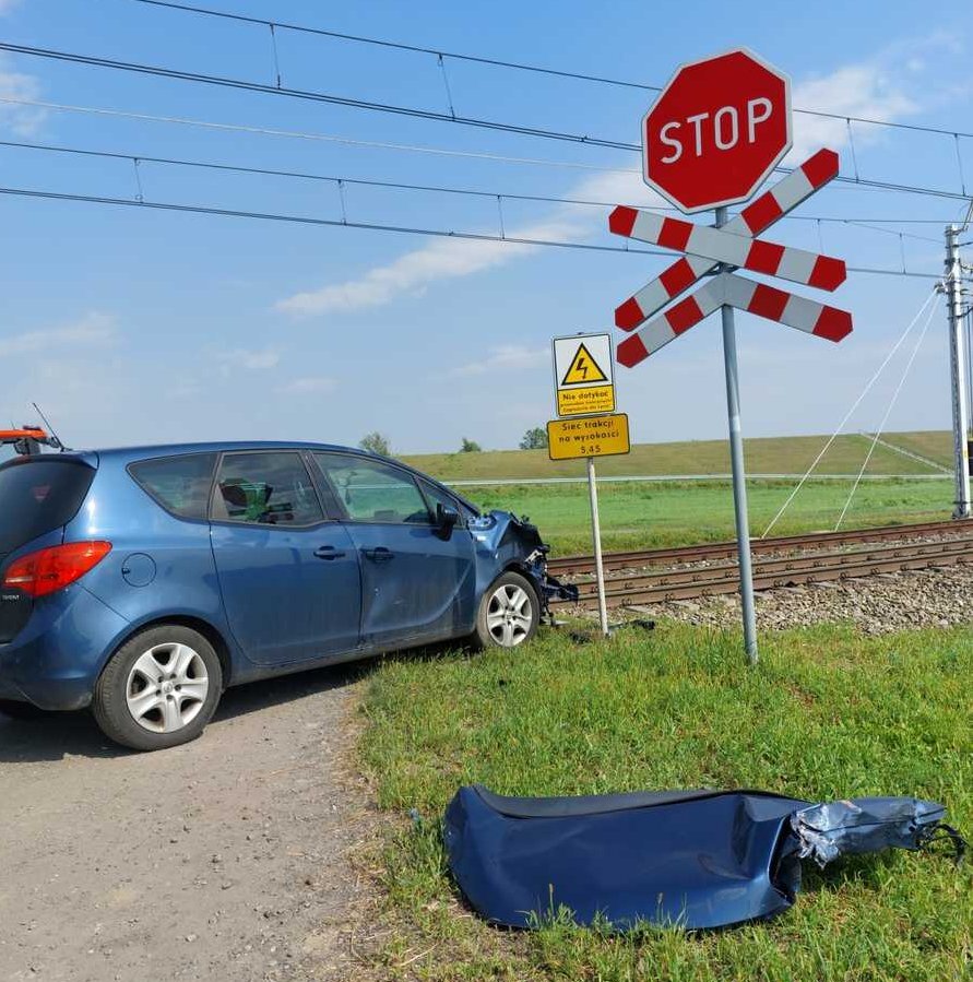 Zderzenie auta z pociągiem, Racibórz