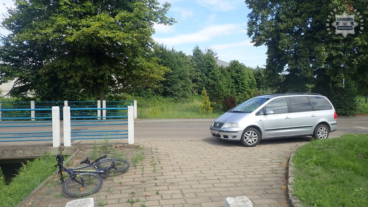 Zderzenie auto rower Kalety 02