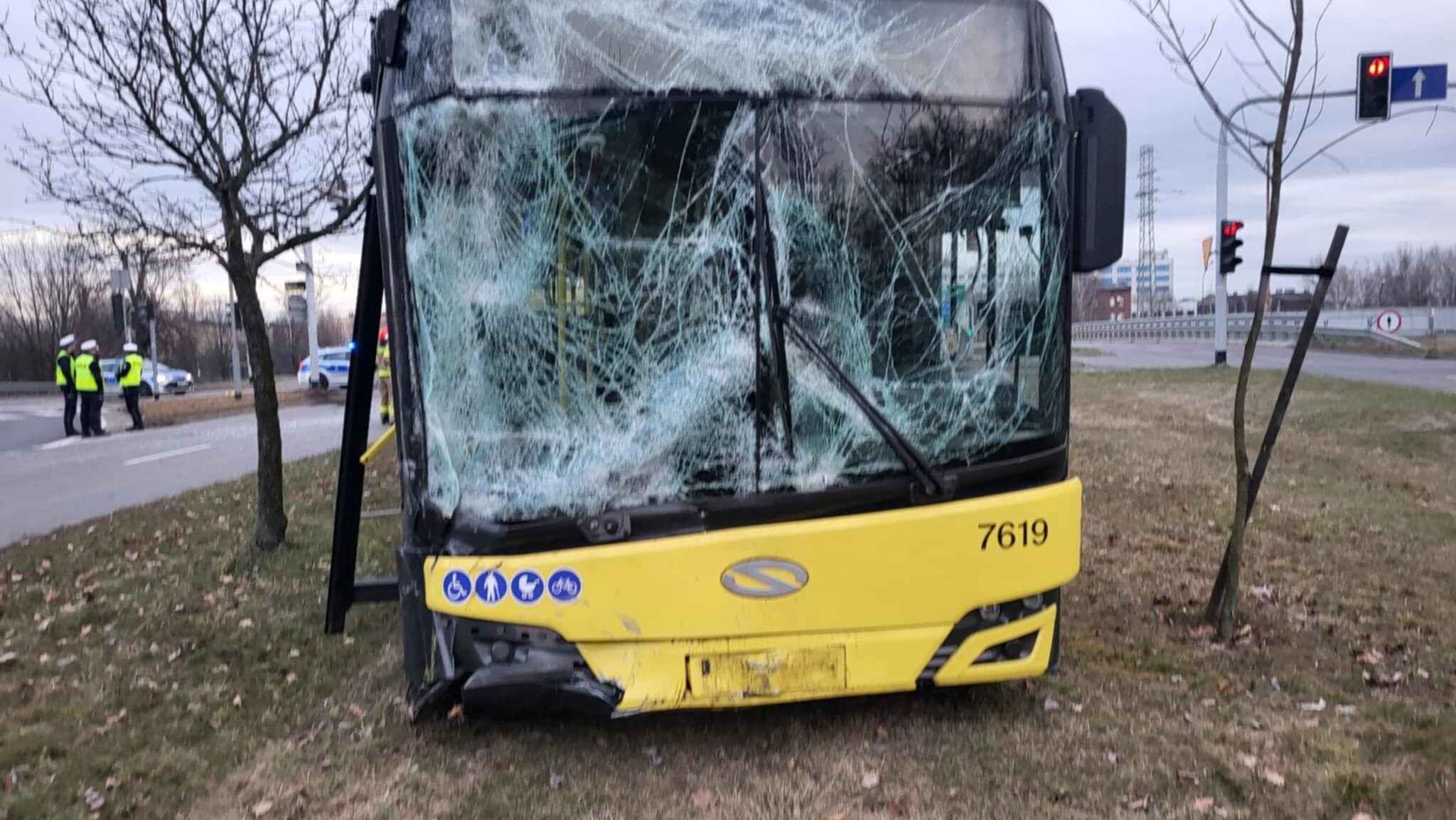 Zderzenie autobusów w Katowicach, ul. Lwowska