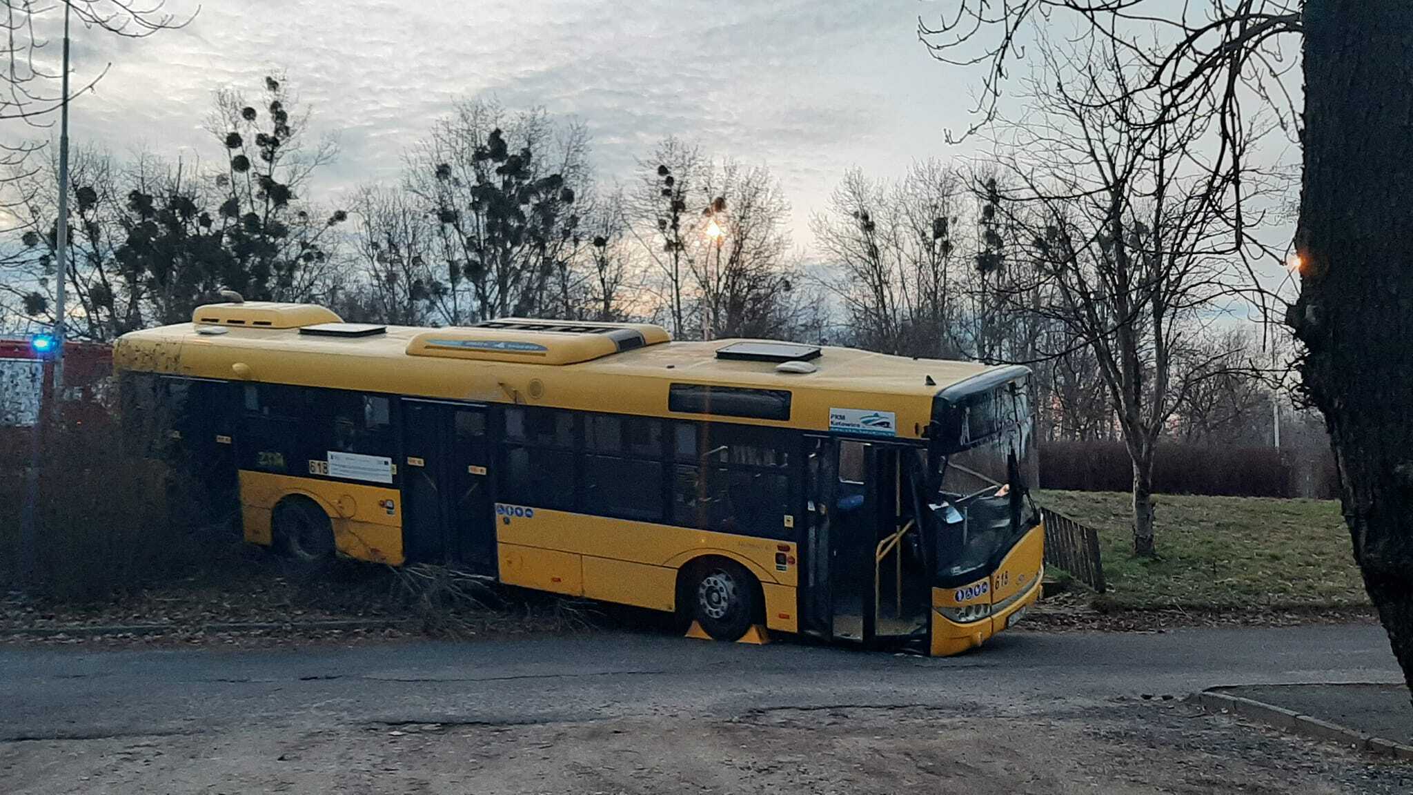 Zderzenie autobusów w Katowicach, ul. Lwowska